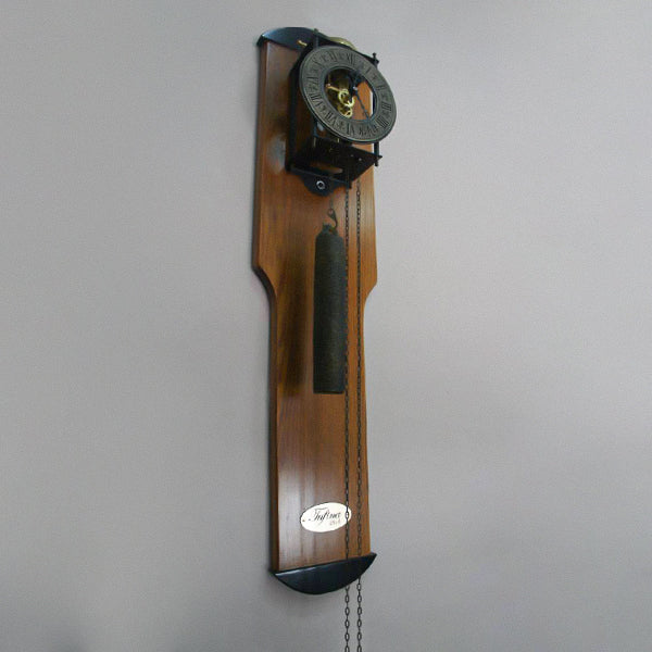 Wall clock handmade in 1868 by our forefathers at the Tufina family