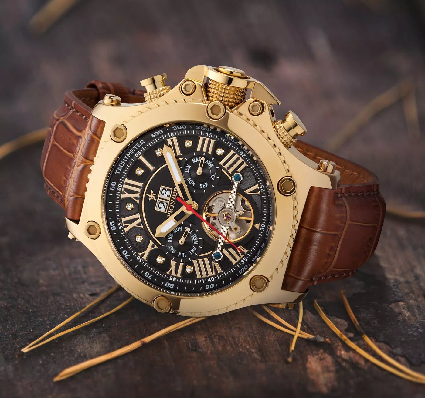 The marvelous finish and the sturdy sophisticated look will make for an unforgettable timepiece.