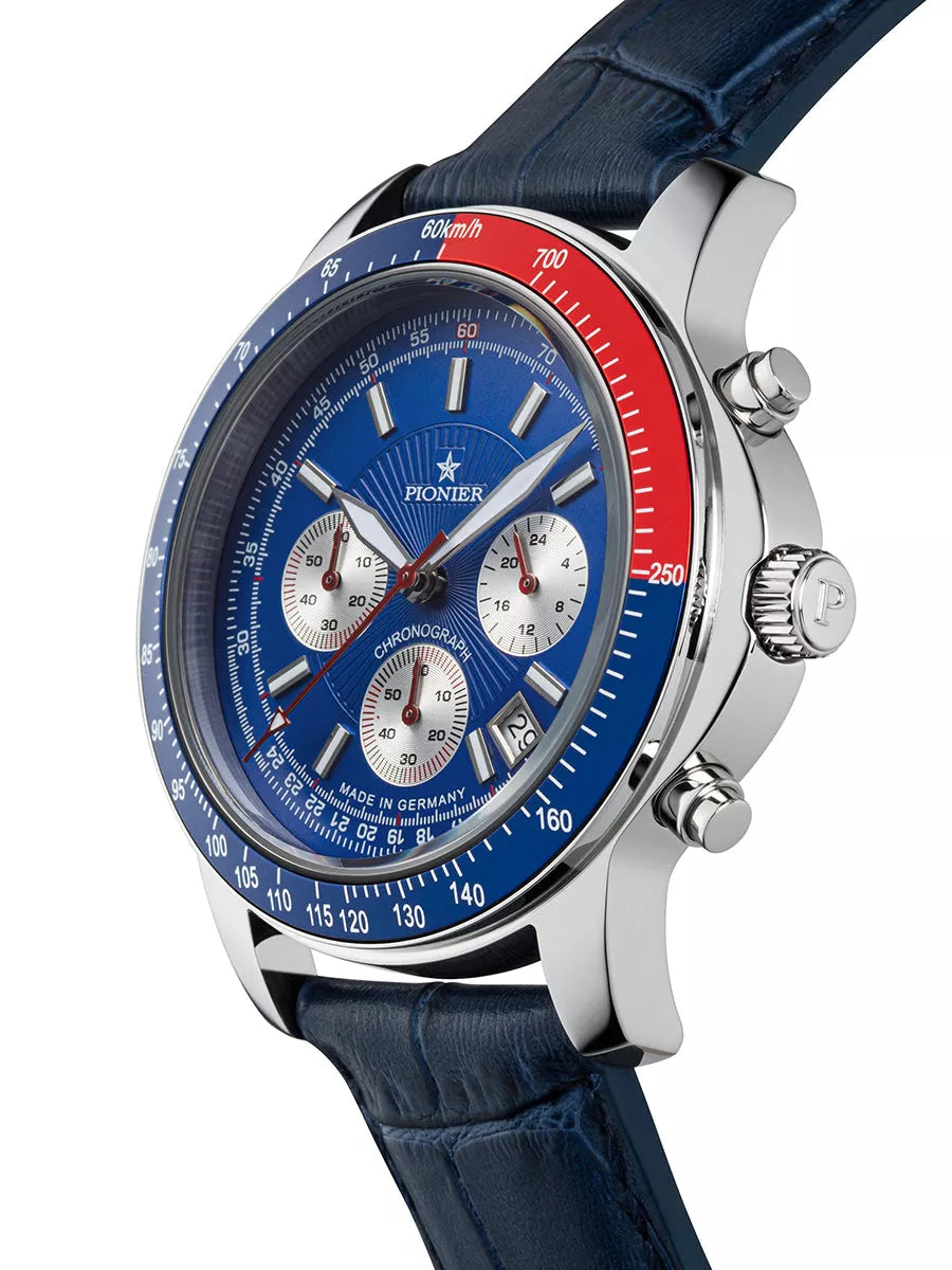 This Quartz Chronograph collection is a great elapsed-time tool watch with amazing technical and color combinations. 