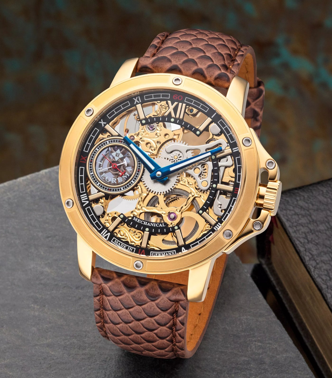 Your purest acquired taste for this mechanical watch will make it enjoyable every time.